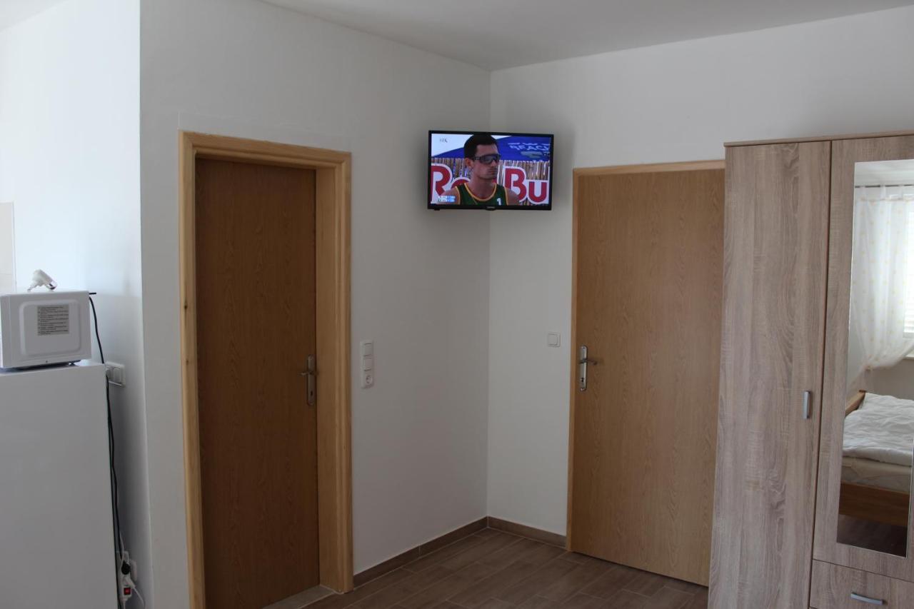 Apartment Mladen Biograd Na Moru Exterior photo